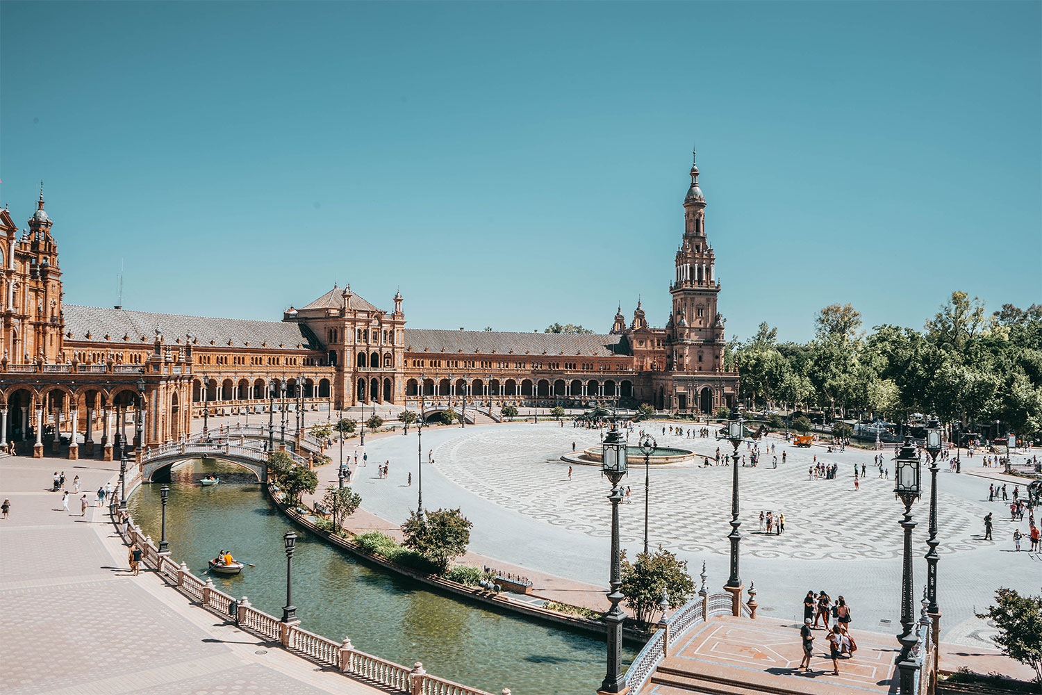 SEVILLA-PLAZA-DE-ESPAÑA-SPAIN-SUR-VIAJES-TURISMO