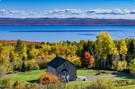 canada-quebec-sainte-anne-beaupre-top-attractions-things-to-do-cote-de-beaupre-lake